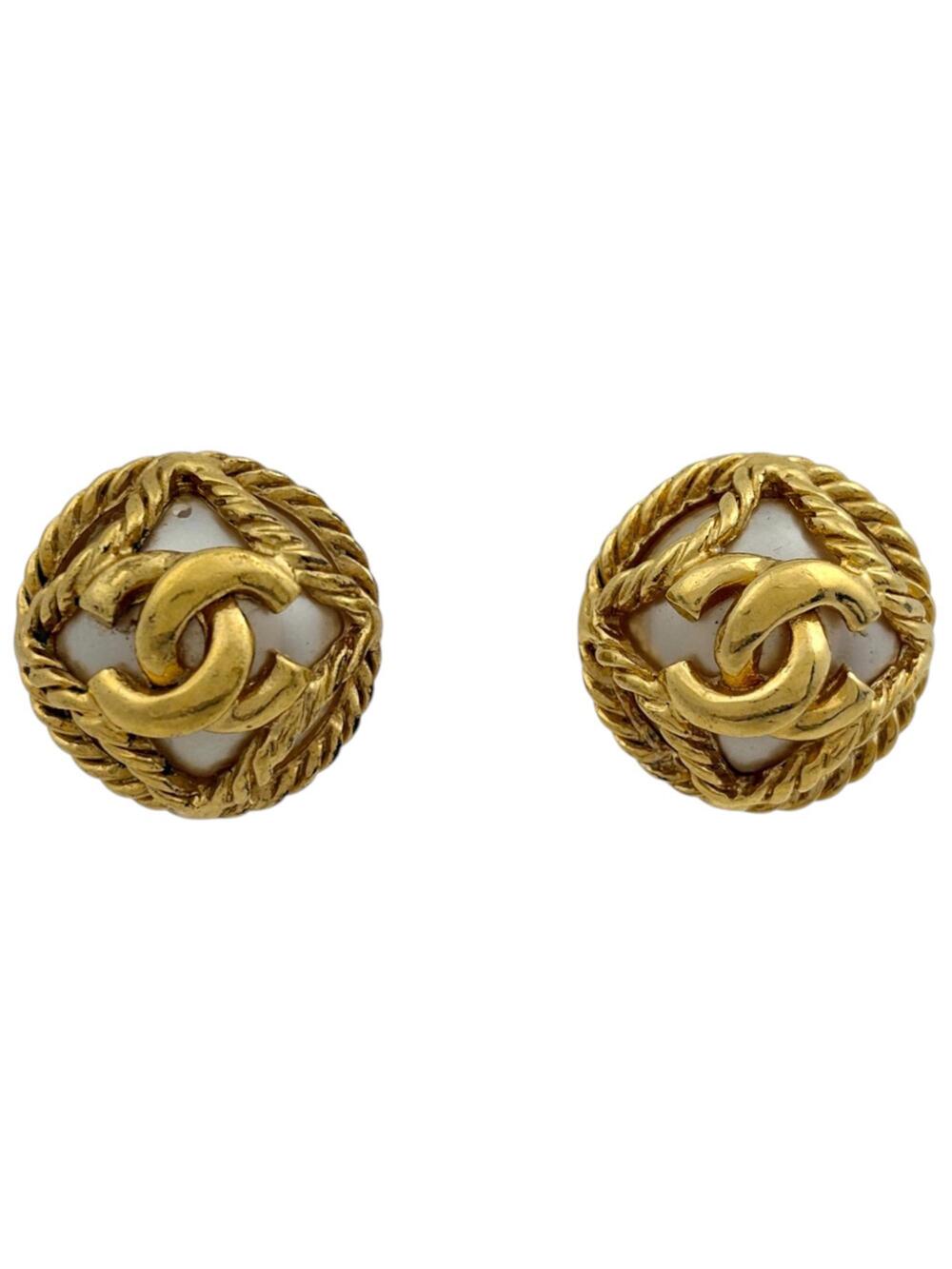 Chanel Cc Logo Round Clip-On Earrings #351522C76B
